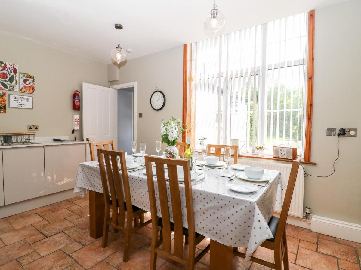 The Cottage At Broadway Broadway  Extérieur photo