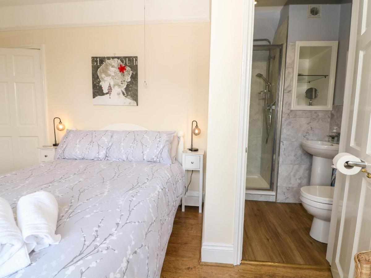 The Cottage At Broadway Broadway  Extérieur photo
